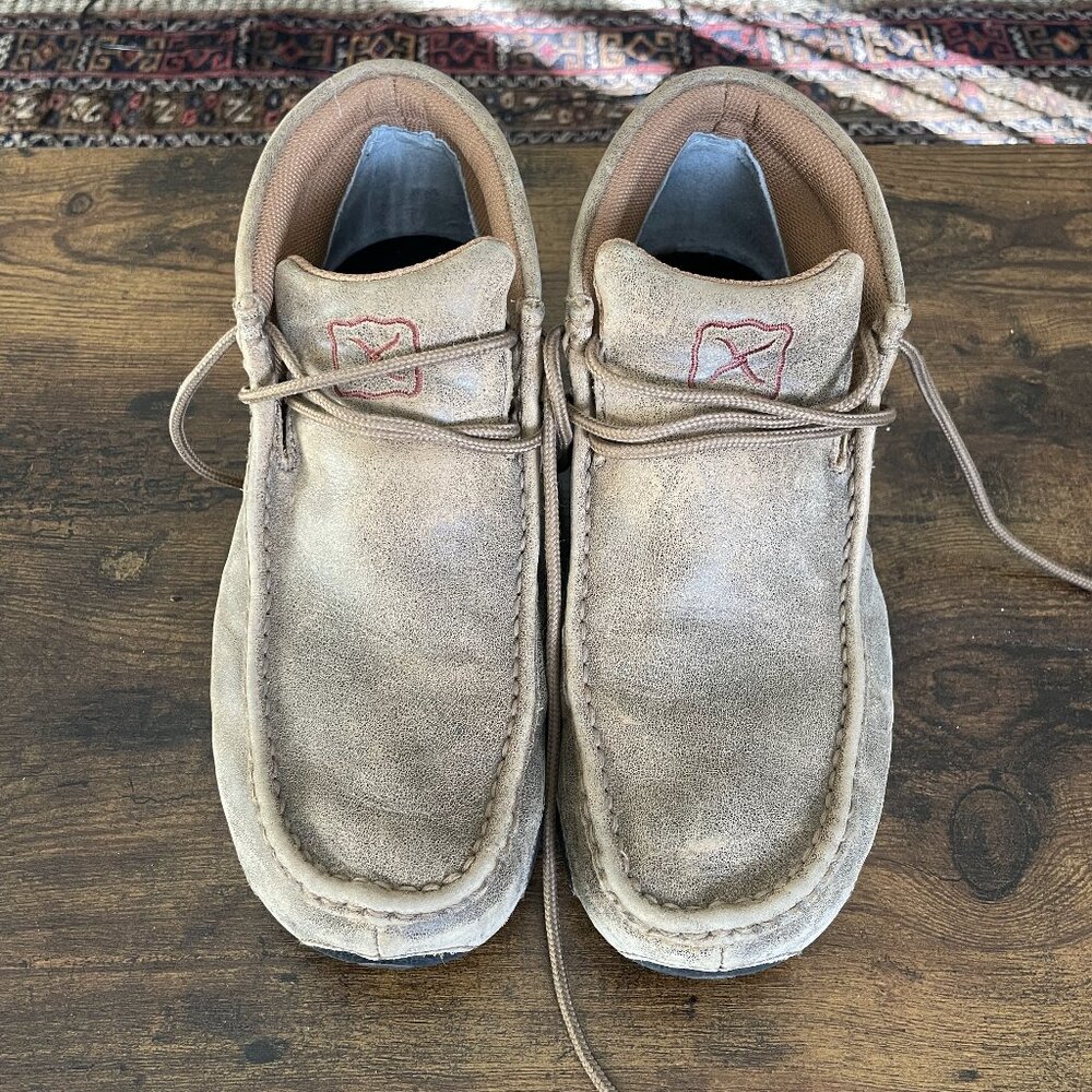 Men’s Twisted X “The Original” Leather Chukka Driving Moc, Size 7.5, Bomber